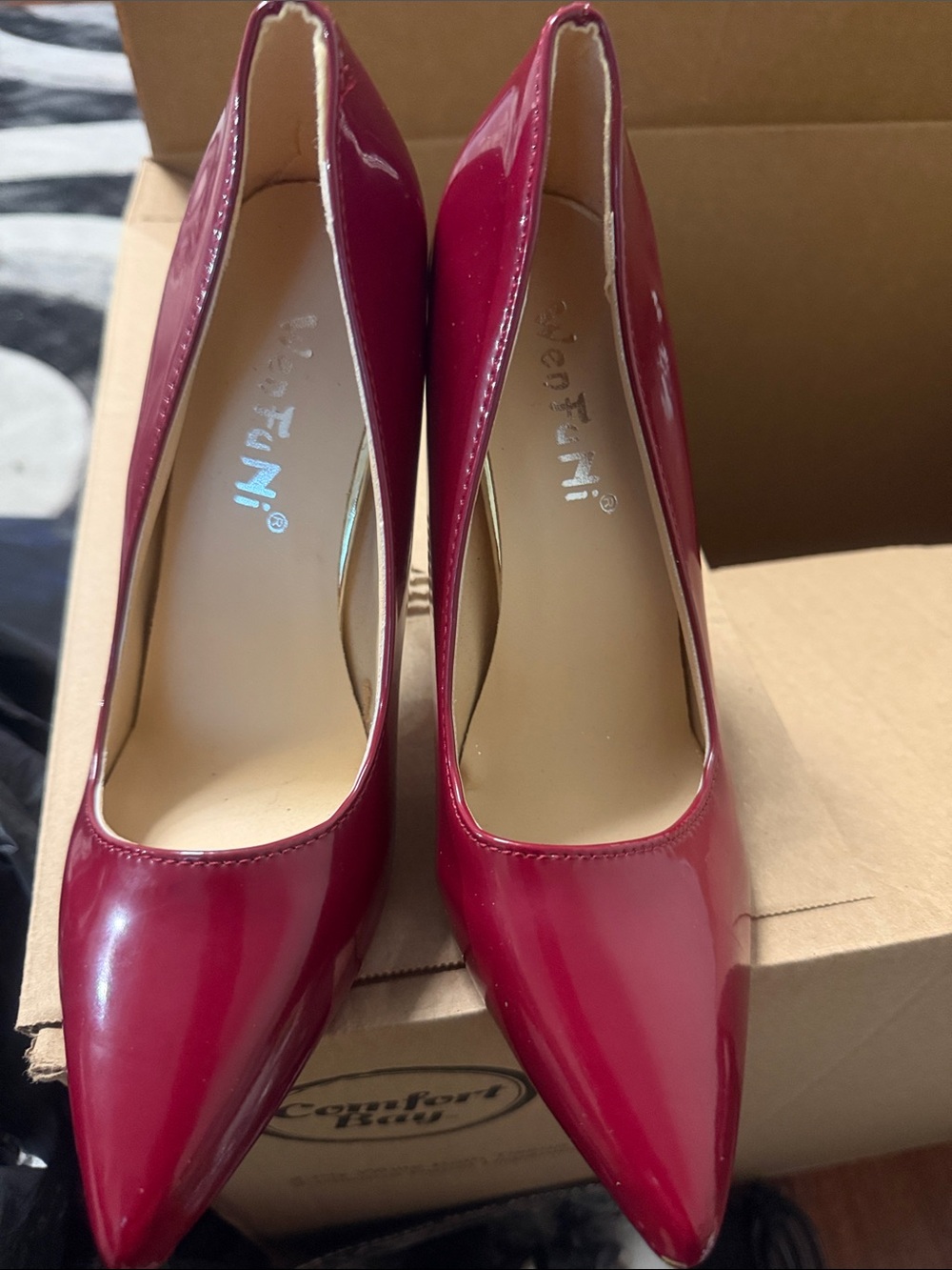 Women's Red Patent Pointed-Toe Stiletto Heels